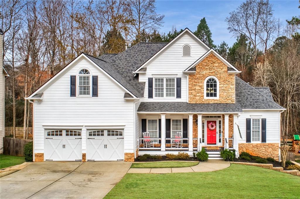 95 Valleyside Dr., Dallas, GA 30157