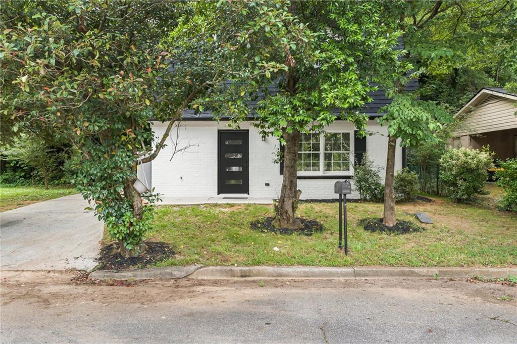105 Elizabeth St., Cartersville, GA 30120