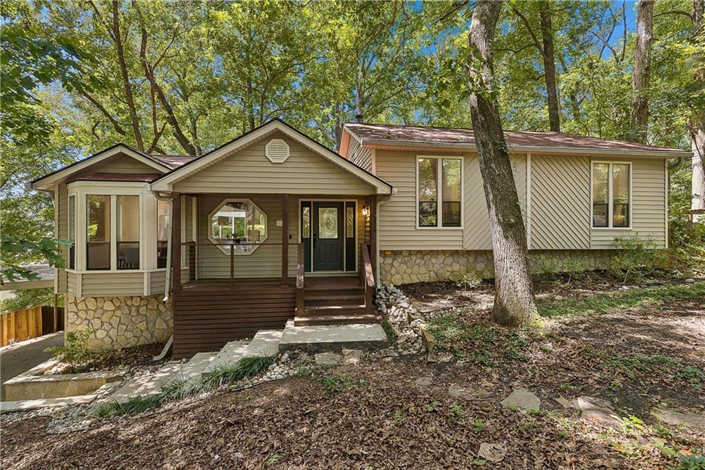 5090 River Valley Dr., Smyrna, GA 30082