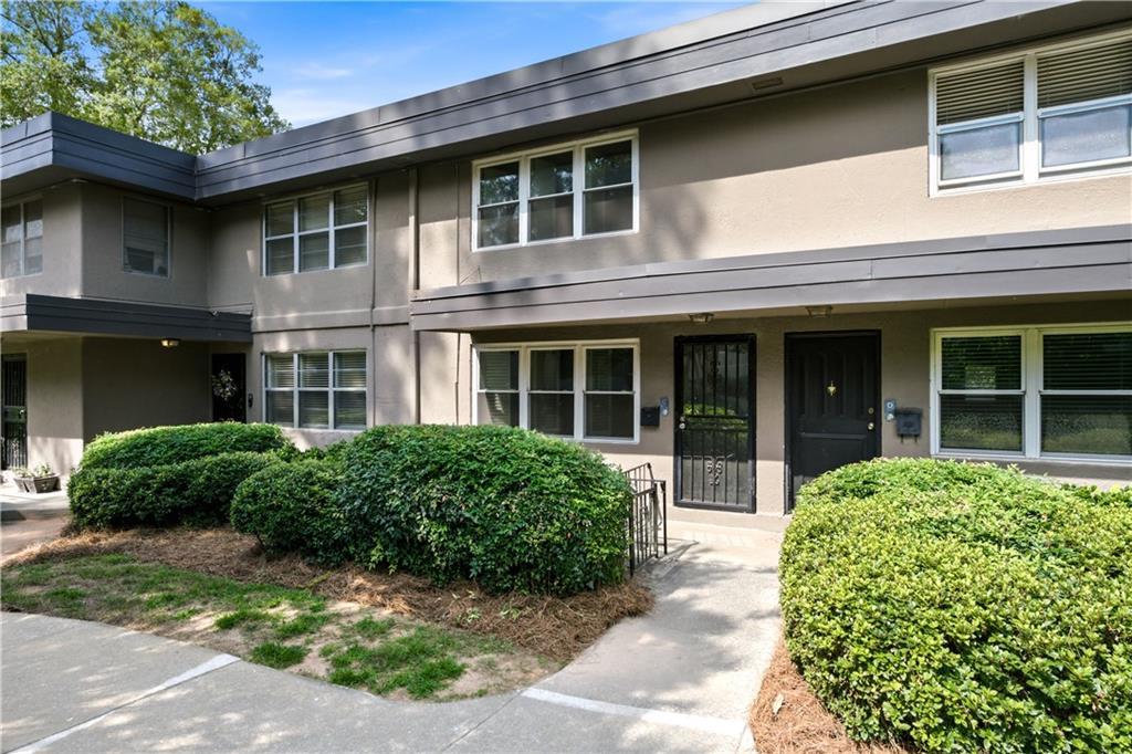 276 Lakemoore Dr. #C, Atlanta, GA 30342