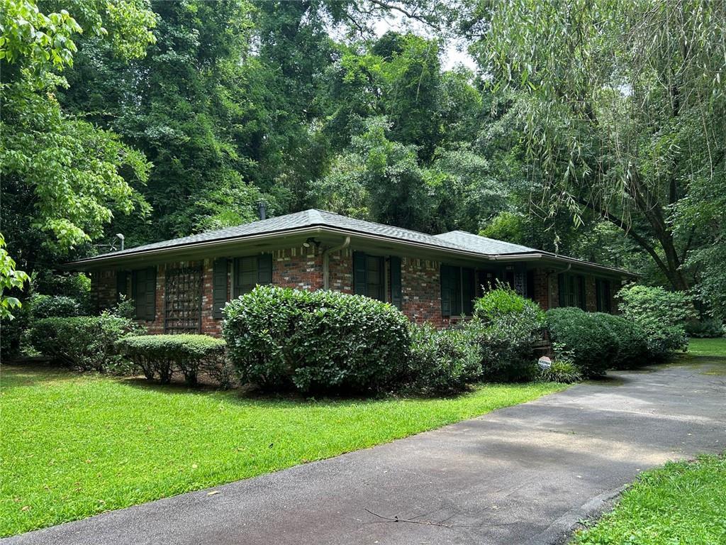 129 Parkside Cir., Decatur, GA 30030