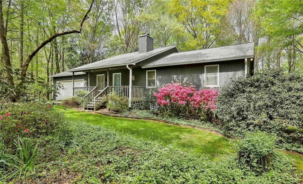 385 Vaughn Rd., Newnan, GA 30265