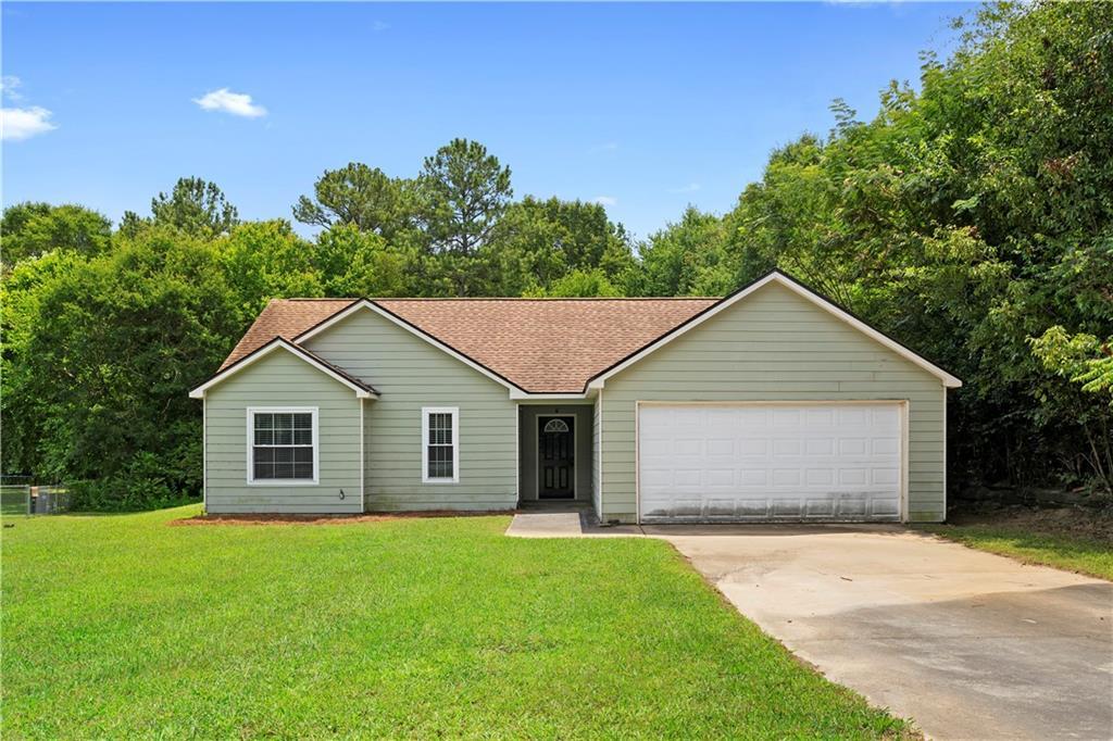 142 Doe Ln., Calhoun, GA 30701