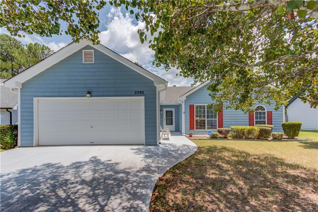 2292 Red Rose Ln., Loganville, GA 30052