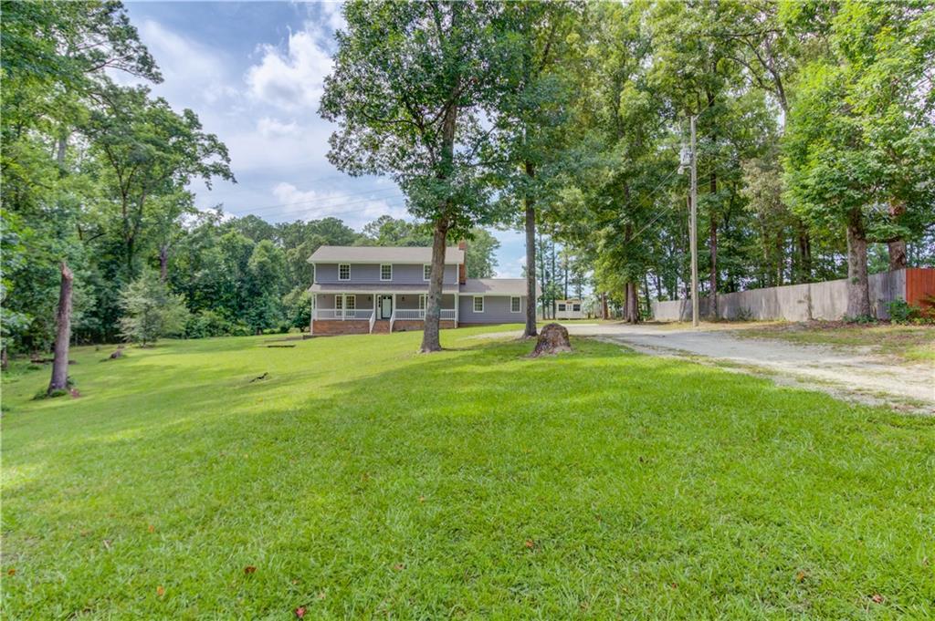 355 Brand Rd., Loganville, GA 30052
