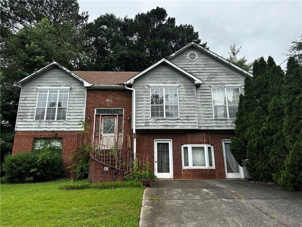 6364 Phillips Ct., Lithonia, GA 30058