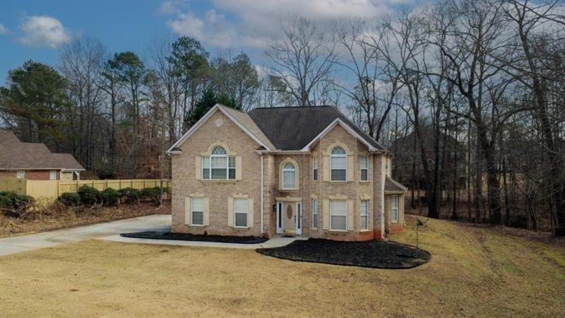 480 Young James Cir., Stockbridge, GA 30281