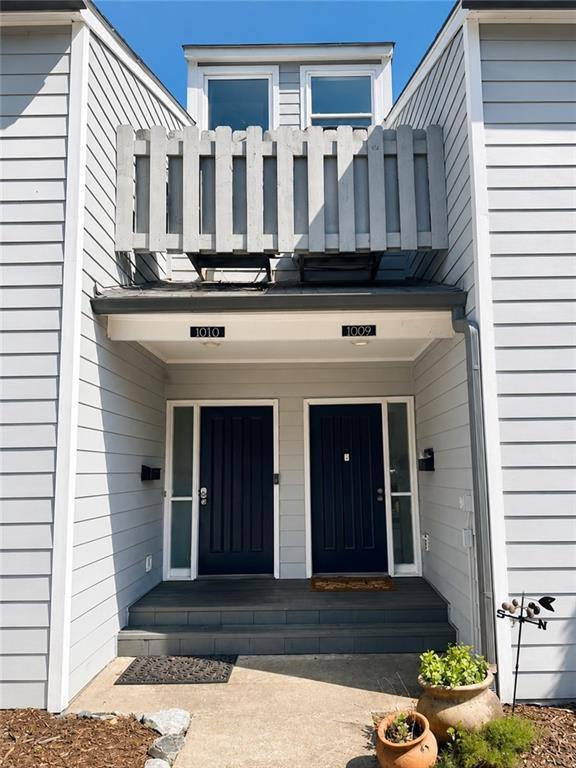 1009 Riverbend Club Dr., Atlanta, GA 30339