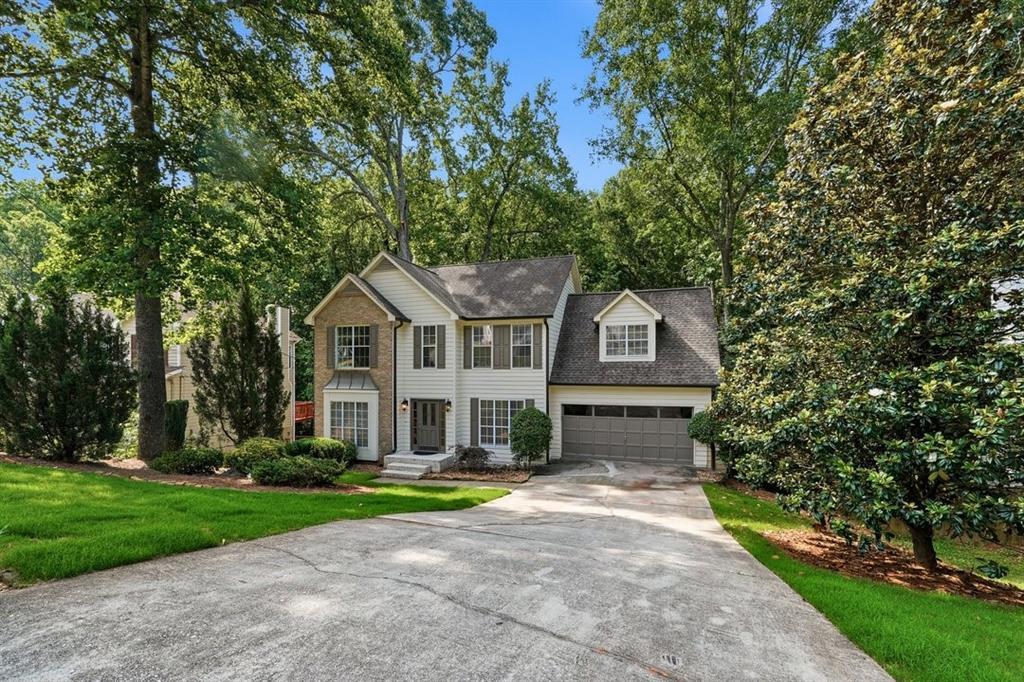 1645 Chase Ridge Ln., Lawrenceville, GA 30043
