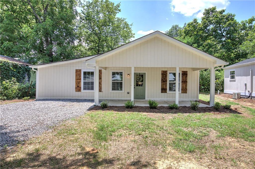 108 Fairview Dr., Cartersville, GA 30120