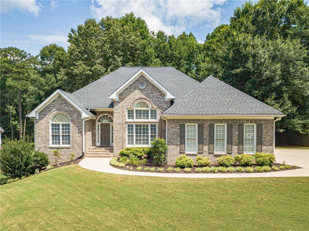 1114 Maple Creek Ridge, Loganville, GA 30052