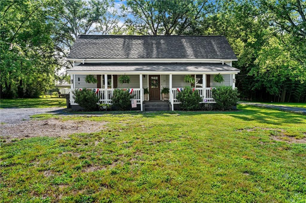 28 School St., White, GA 30184