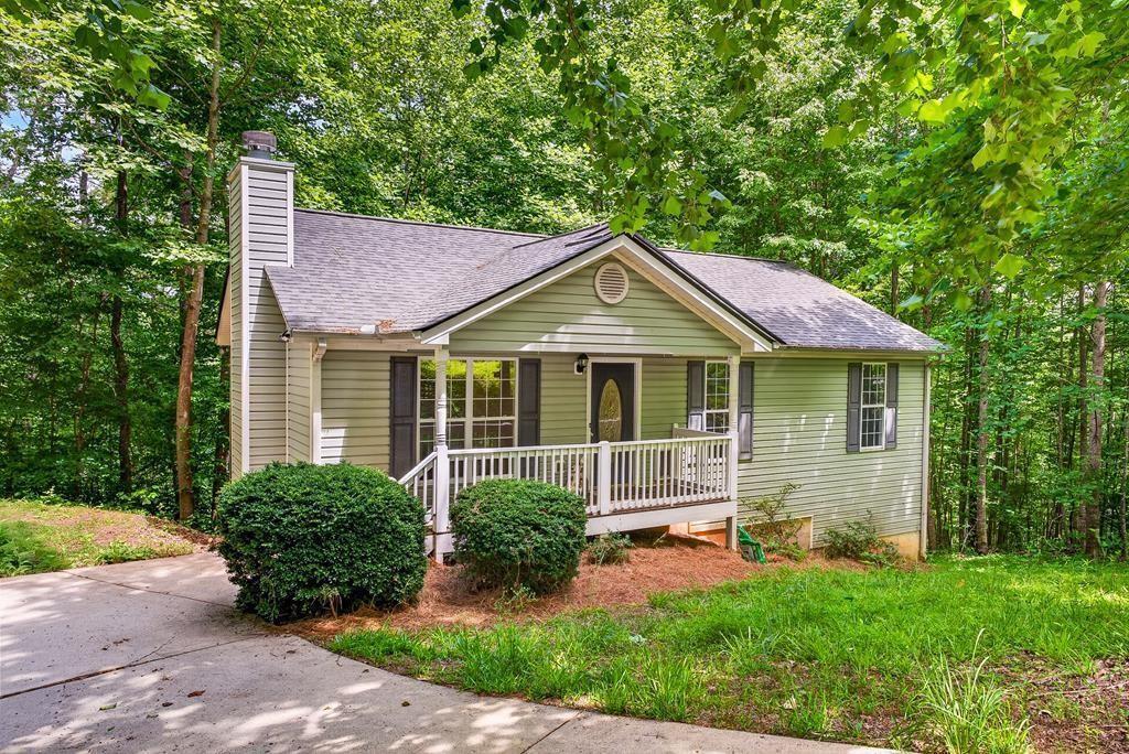 365 Price Ln., Dahlonega, GA 30533