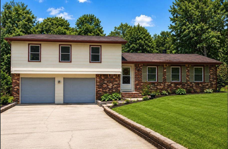 1237 Country Lane Dr., Conyers, GA 30012