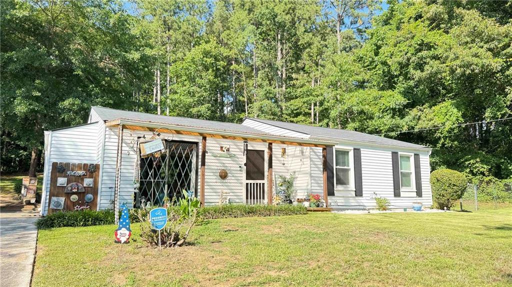 3184 Newcastle Way, Snellville, GA 30039