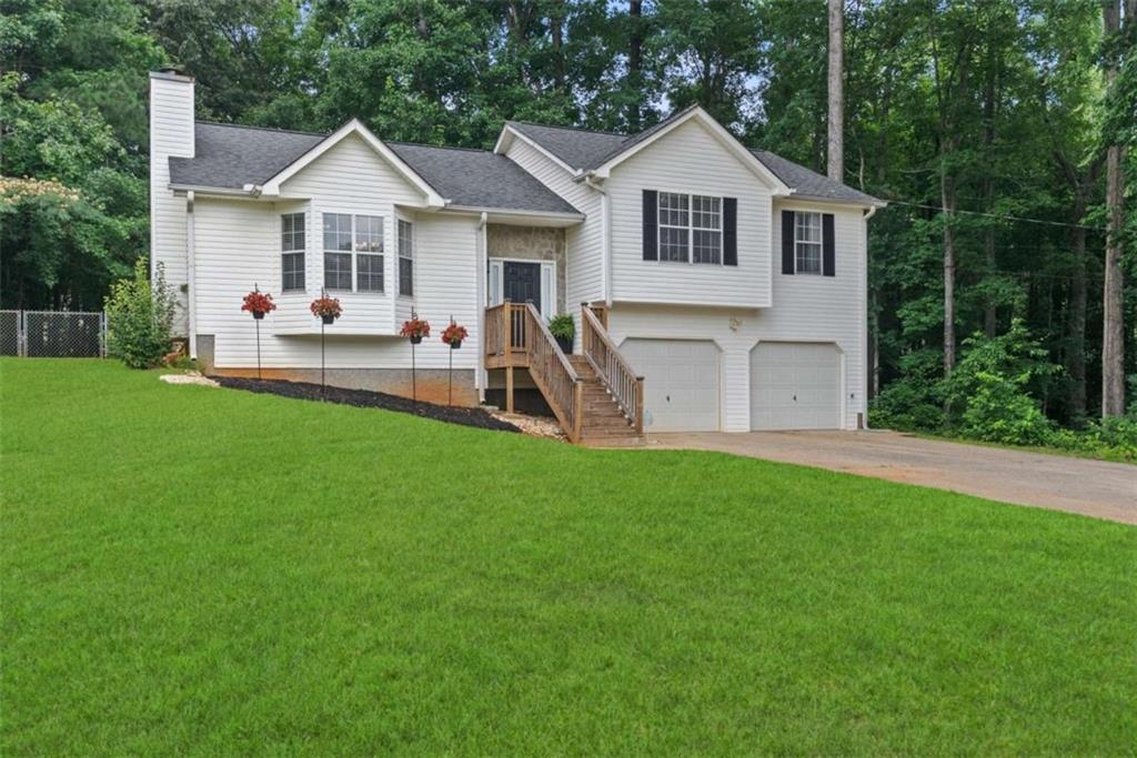 420 Bridge Station Dr., Douglasville, GA 30134