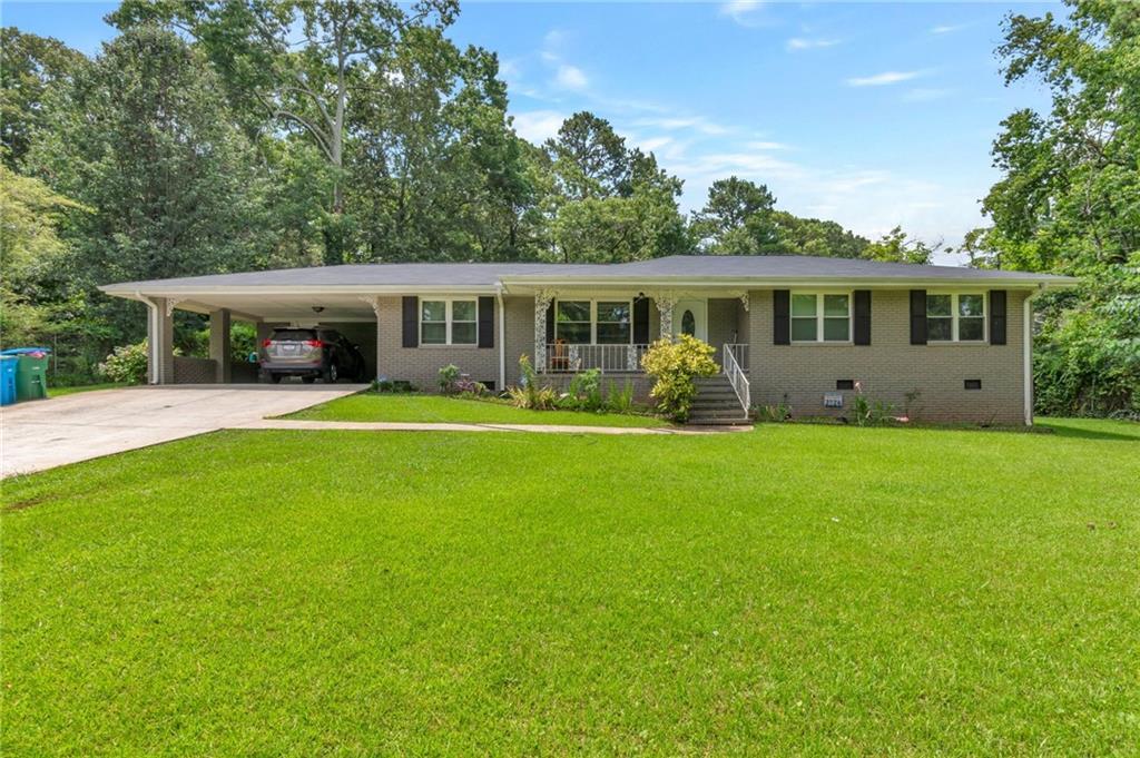 4854 Rosewood Dr., Lilburn, GA 30047