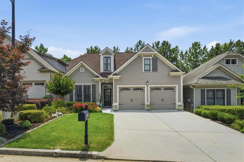 227 Highland Village Ln., Woodstock, GA 30188