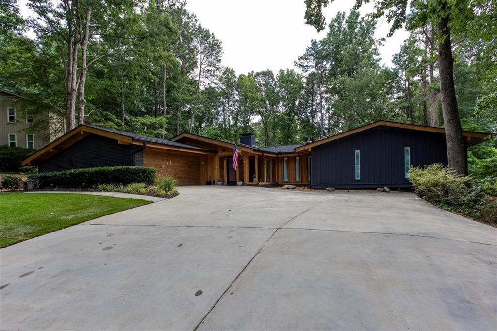 3065 Brookview Dr., Marietta, GA 30068