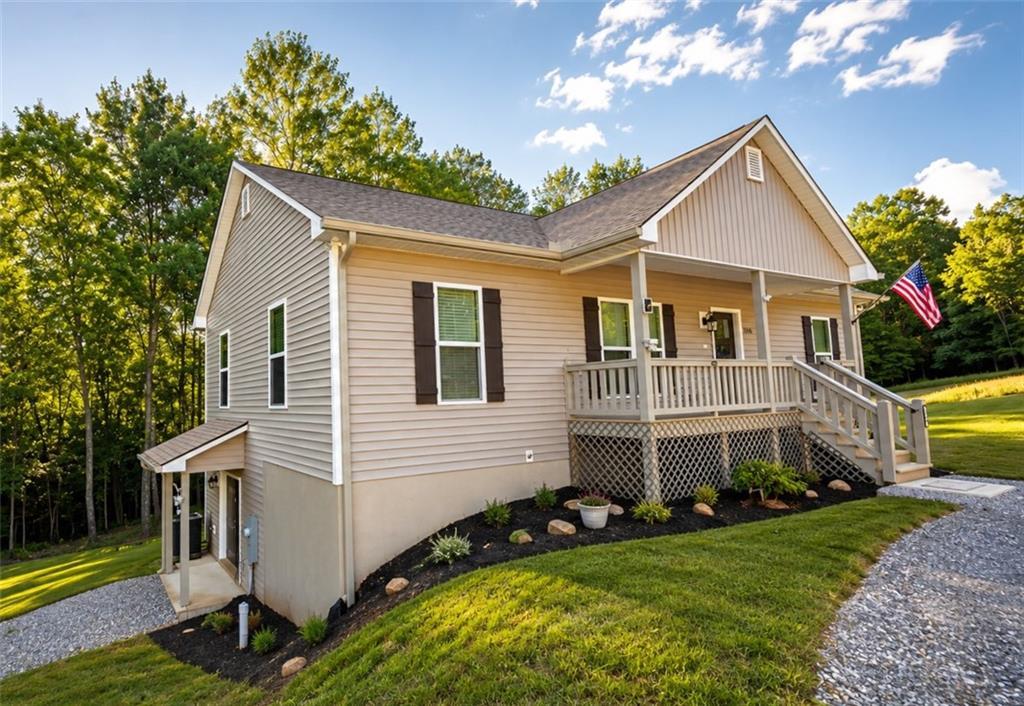 129 Sunset Tr., Blairsville, GA 30512
