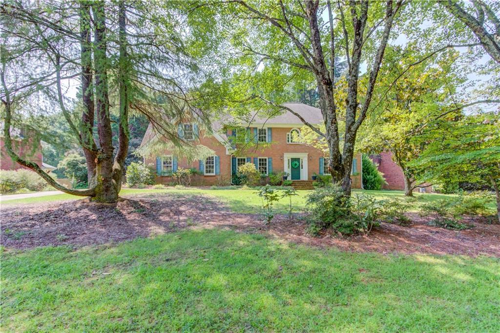 4948 Woodfall Dr., Lilburn, GA 30047