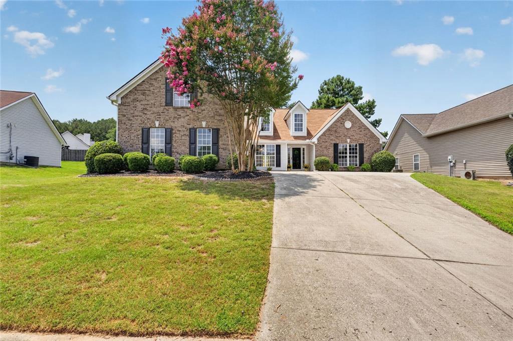 1451 Log Cabin Ln., Lawrenceville, GA 30045