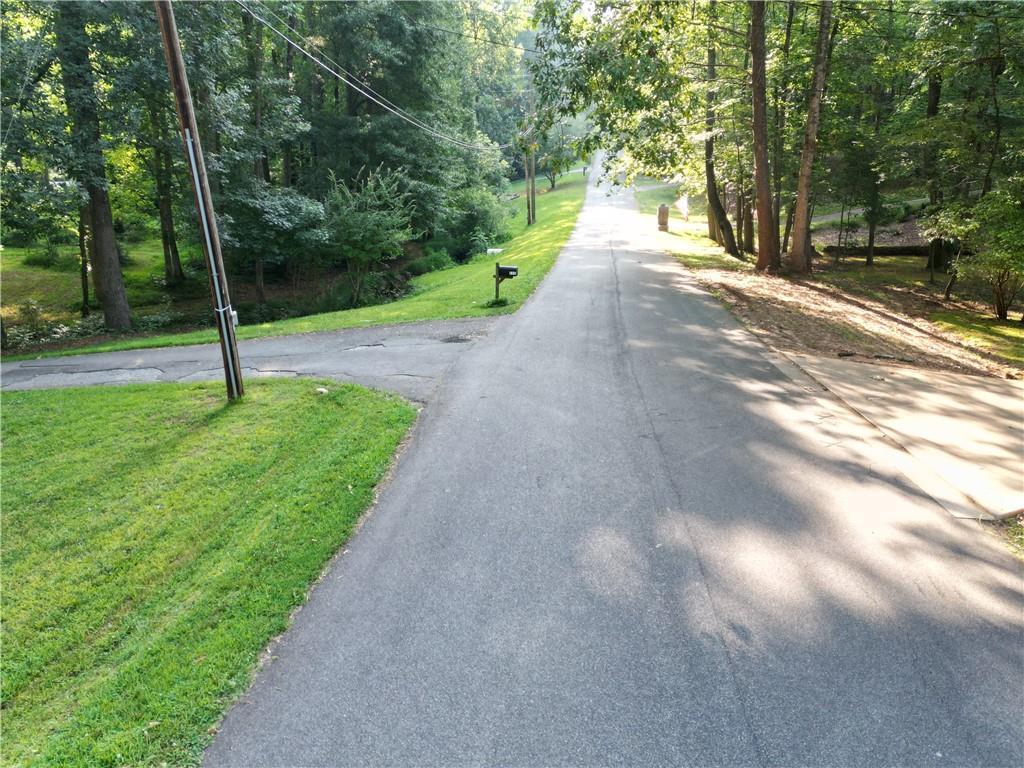 Glenell Dr., Woodstock, GA 30189
