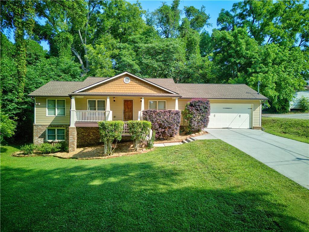 48 Mahaffey St., Jefferson, GA 30549