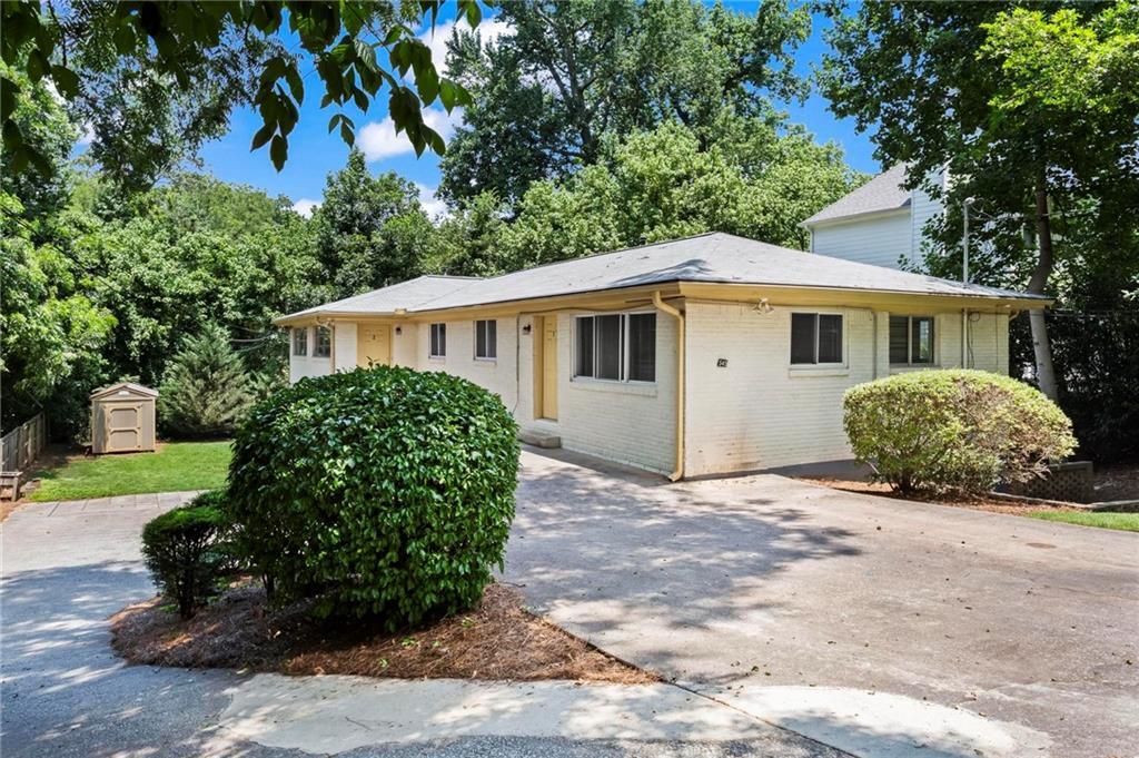 545 Oakview Rd., Decatur, GA 30030