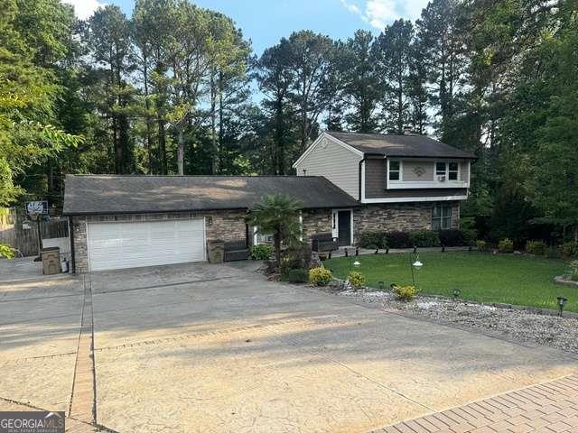 7423 Chilton Ln., Riverdale, GA 30274