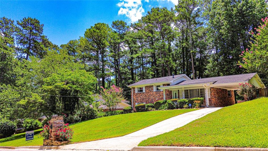 3418 Valley Ridge Ter., Atlanta, GA 30331