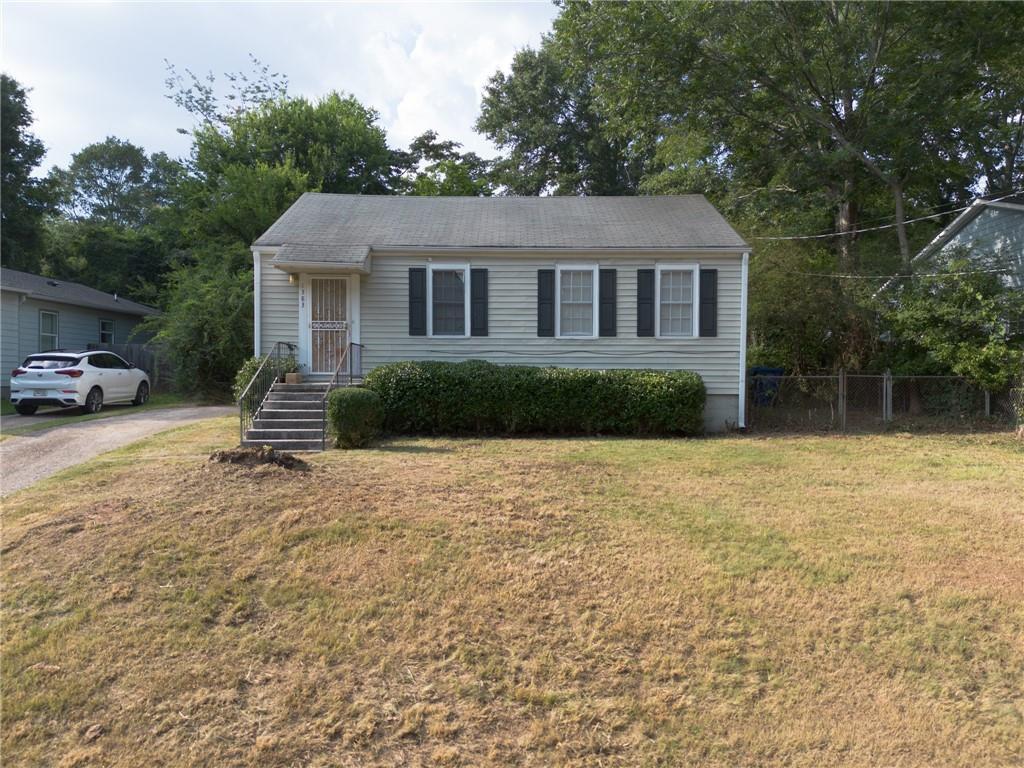 1383 Almont Dr., Atlanta, GA 30310
