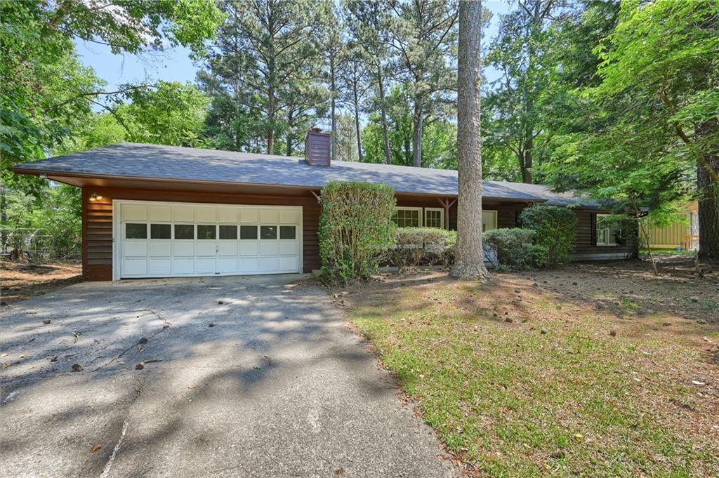 509 River Lakeside Ln., Woodstock, GA 30188