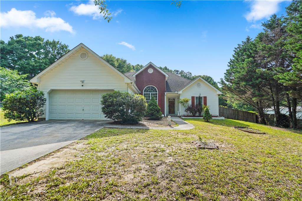 4770 Beaver Rd., Loganville, GA 30052