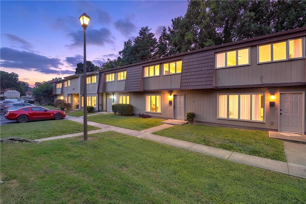 1811 Ashborough Cir. #G, Marietta, GA 30067
