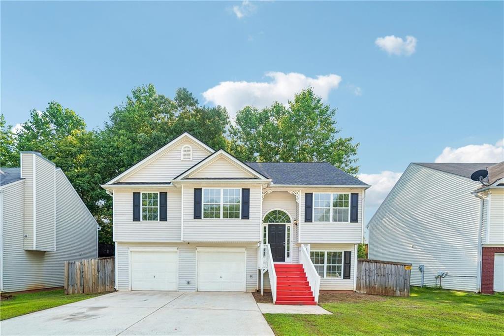 6550 Snowbird Ln., Douglasville, GA 30134