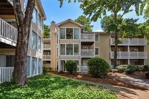 1206 Augusta Dr., Marietta, GA 30067