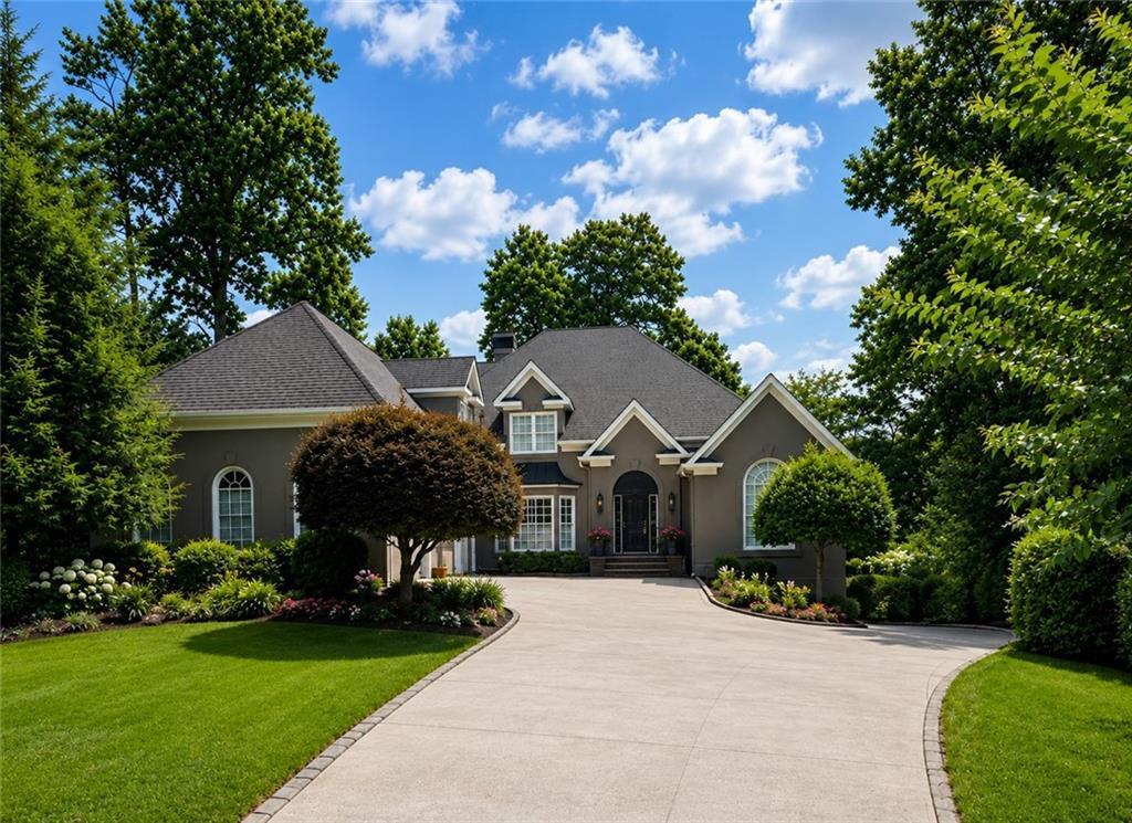 100 Ridgetree Ln., Marietta, GA 30068