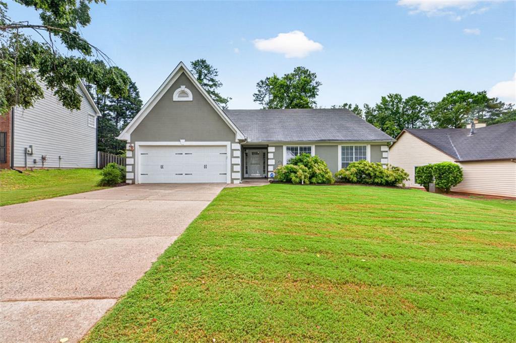 910 Prestonwood Dr., Lawrenceville, GA 30043