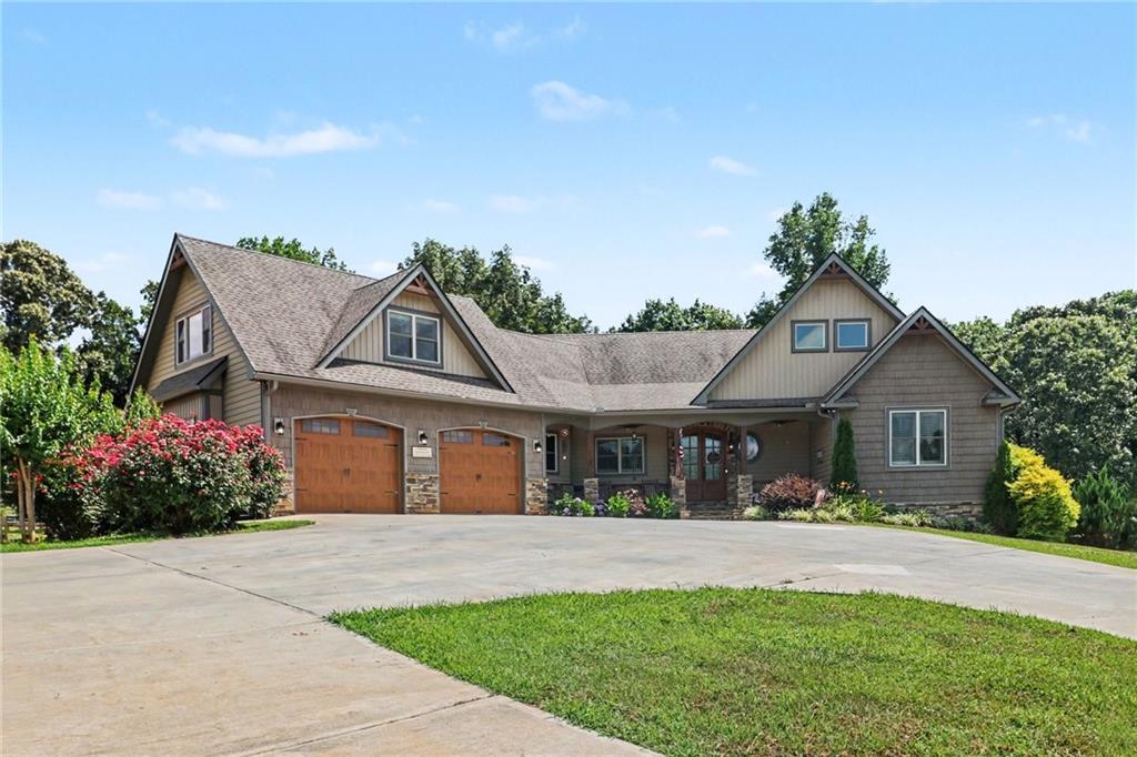 1050 Ricky West Rd., Cleveland, GA 30528