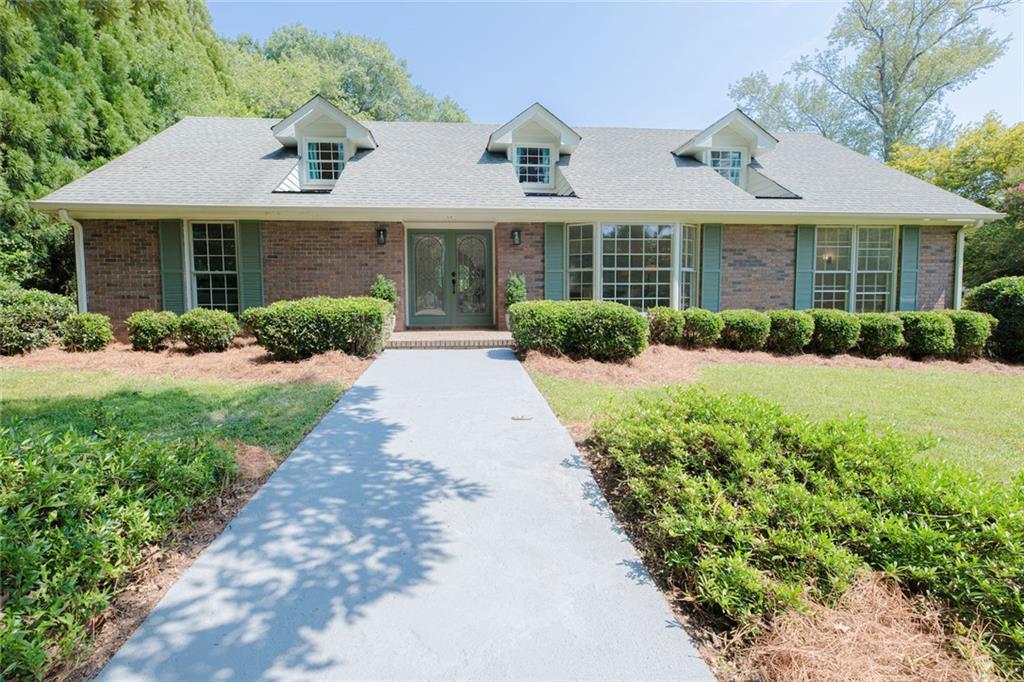 4962 Dewberry Cir., Acworth, GA 30101