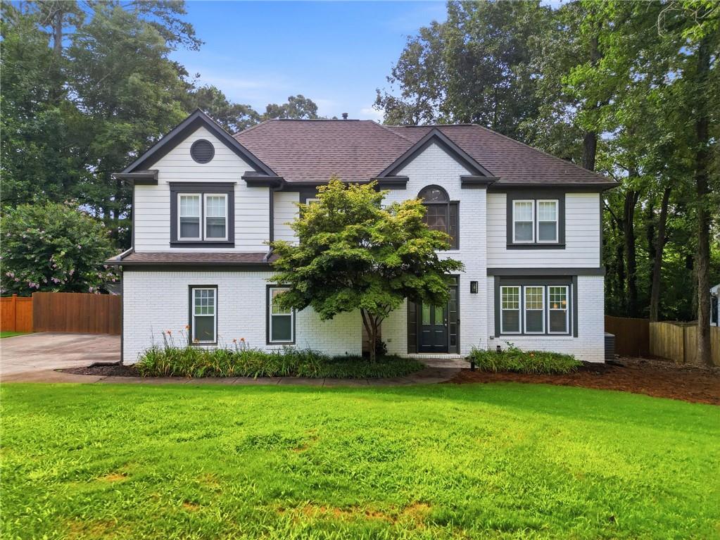 2228 Duck Hollow Dr., Kennesaw, GA 30152
