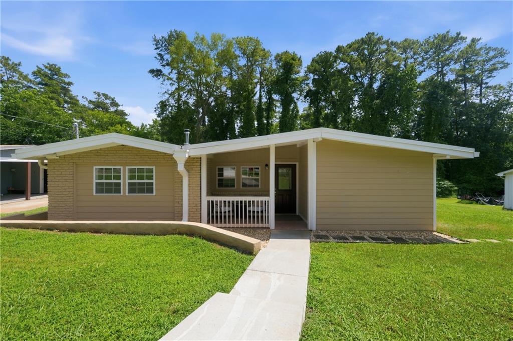 864 Chrysler Ave., Smyrna, GA 30080