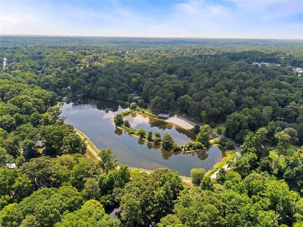 4553 Park Dr., Pine Lake, GA 30072