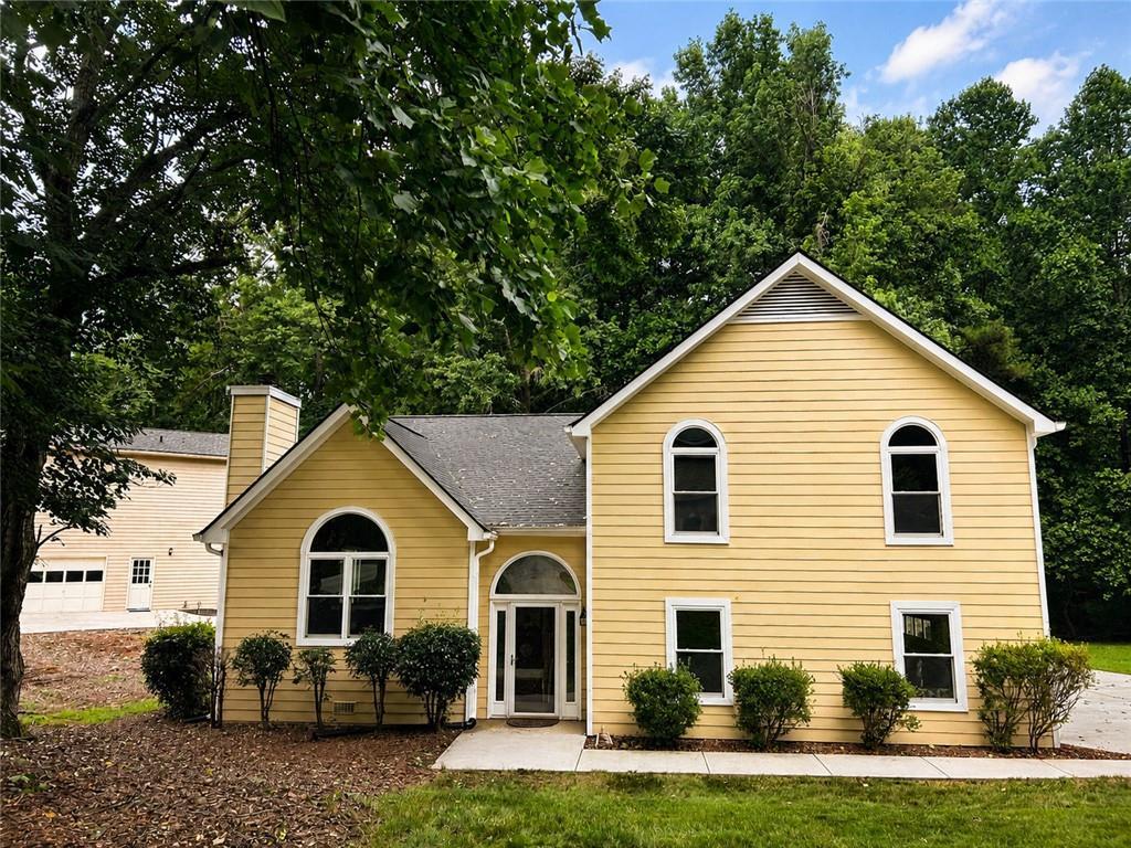 8618 Wood Springs Ct., Douglasville, GA 30135
