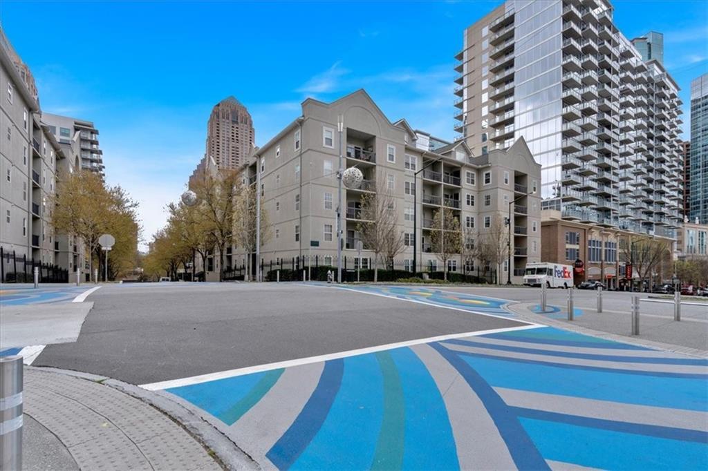 1075 Peachtree Walk #A206, Atlanta, GA 30309