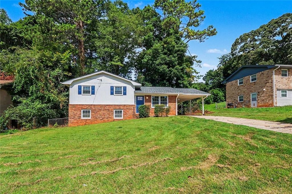 2538 Burton Cir., Morrow, GA 30260