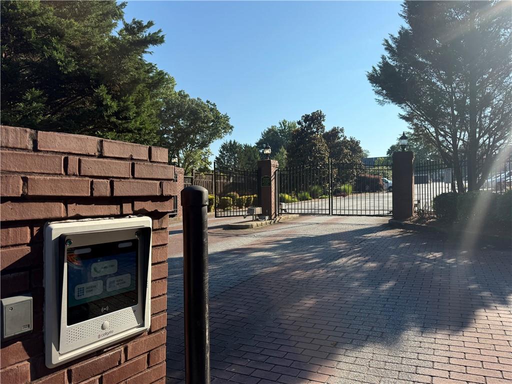 910 Summer Pl., Norcross, GA 30071