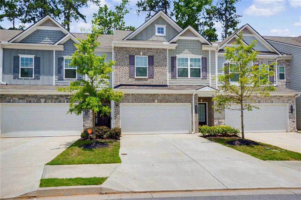 2030 Ravencliff Rd., Austell, GA 30168