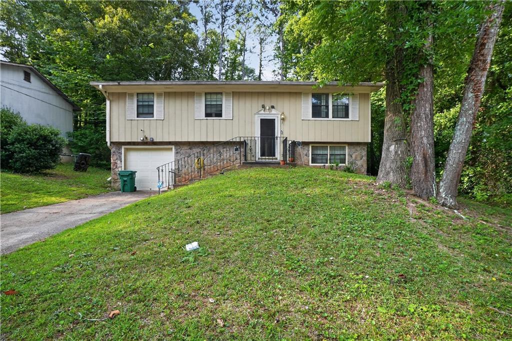 3675 Satellite Ter., Ellenwood, GA 30294